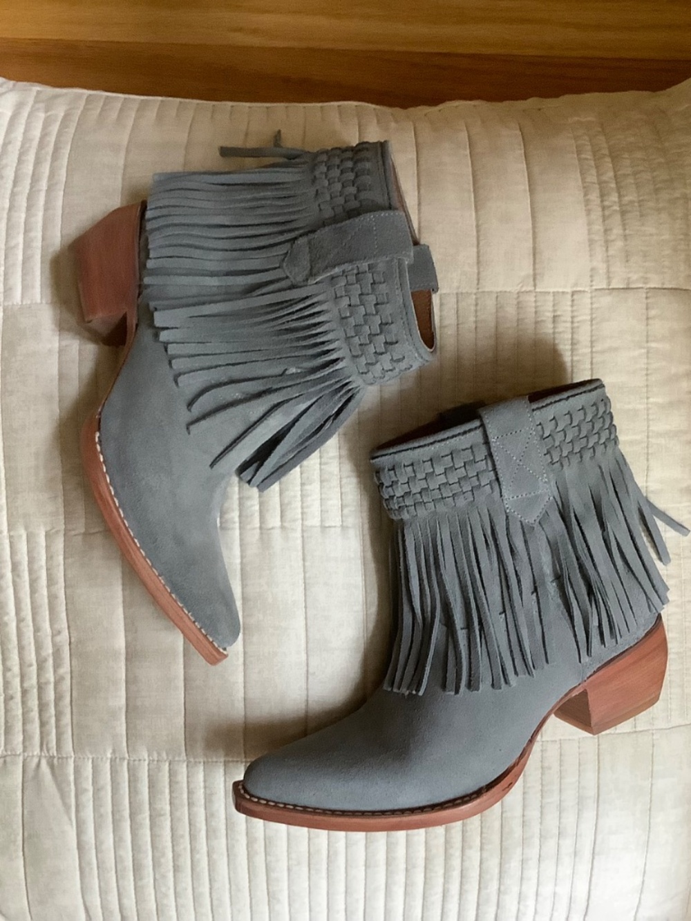 Frye NWOT Sacha Fringe Western Bootie Steel Blue SZ 7.5 - Picture 7 of 14
